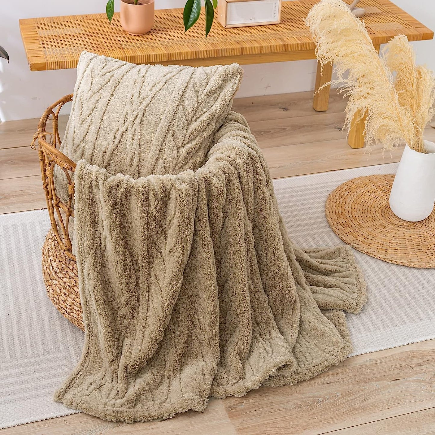 Sherpa Throw Blanket(Without Pillows)-3D Stylish Design Super Soft Fuzzy Cozy Warm Blanket Thick Plush Fluffy Furry Blankets for Teen Girls Women Couch Bed Sofa Chair Men Gift(Tan,50"X65")