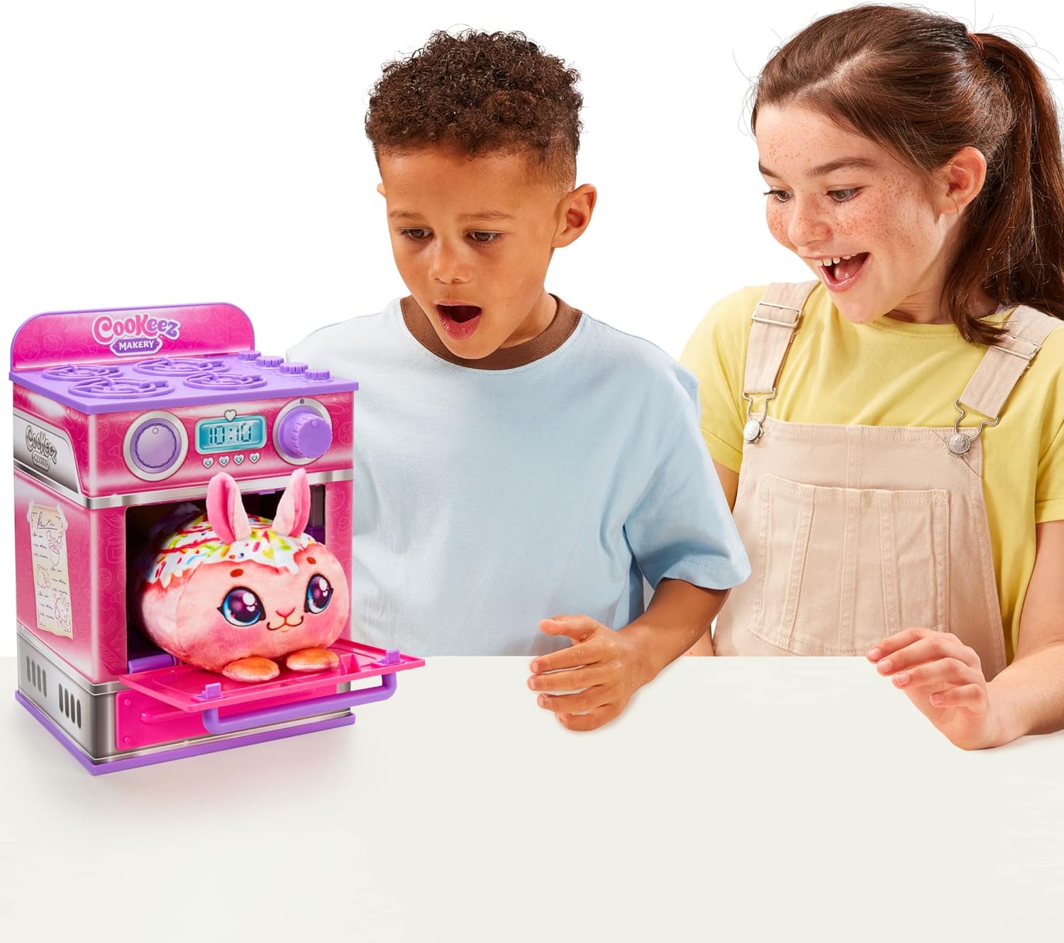 Cinnamon Treatz Oven. Mix & Make a Plush Best Friend! Place Your Dough in the Oven and Be Amazed When a Warm, Scented, Interactive, Plush Friend Comes Out! Which Will You Make?