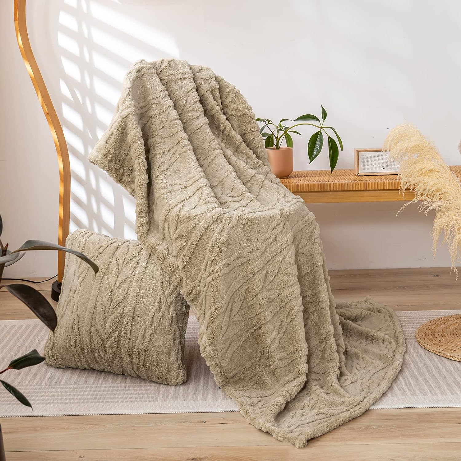 Sherpa Throw Blanket(Without Pillows)-3D Stylish Design Super Soft Fuzzy Cozy Warm Blanket Thick Plush Fluffy Furry Blankets for Teen Girls Women Couch Bed Sofa Chair Men Gift(Tan,50"X65")
